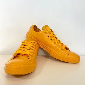 Converse Chuck Taylor Triple Yellow Sneaker Low Men - 8 Women - 10 151166C